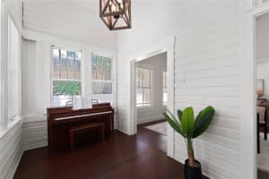 3905 DARTMOUTH AVENUE, TAMPA, FL 33603 Sold 05/29/25