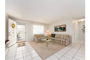 9058 141ST STREET, SEMINOLE, FL 33776 Sold 04/14/25