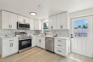 4900 COLONNADE AVENUE, HOLIDAY, FL 34690 Sold 04/07/25