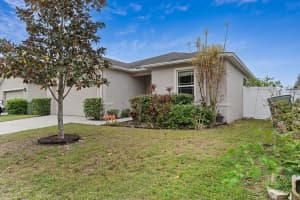 1413 WALLACE MANOR PASS, WINTER HAVEN, FL 33880 Sold 04/25/25