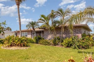 4 OAKLAND HILLS COURT, ROTONDA WEST, FL 33947 - MLS#MFRTB8363234