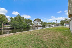 9101 OAK STREET, ST PETERSBURG, FL 33702 - MLS#MFRTB8363287