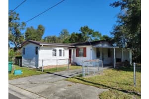966 CLOVER AVENUE, DELAND, FL 32720 Sold 08/11/25
