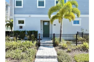 208 TAMPANIA AVENUE, TAMPA, FL 33609 Sold 05/20/25