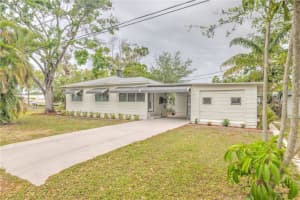 2412 53RD STREET, GULFPORT, FL 33707 Sold 07/25/25