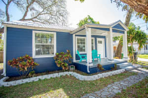 8909 DEXTER AVENUE, TAMPA, FL 33604 Sold 05/14/25