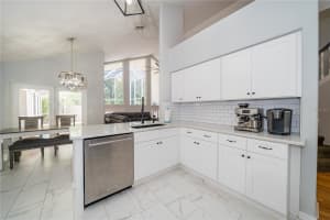 2206 GREEN OAKS LANE, TAMPA, FL 33612 Sold 08/07/25