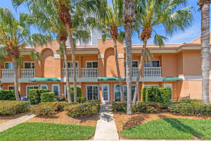 920 SHORE DRIVE, ST PETERSBURG, FL 33701 Sold 06/16/25