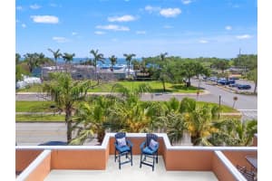 920 SHORE DRIVE, ST PETERSBURG, FL 33701 Sold 06/16/25