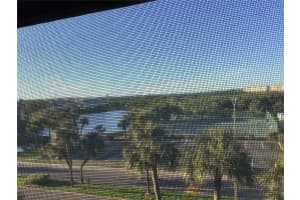 9860 62ND TERRACE, ST PETERSBURG, FL 33708 - MLS#MFRTB8363463