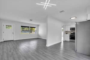 2070 62ND AVENUE, ST PETERSBURG, FL 33712 Sold 05/28/25