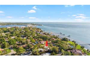 6305 BAHAMA SHORES DRIVE, ST PETERSBURG, FL 33705 - MLS#MFRTB8363536