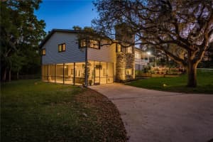 317 OLD EAST LAKE ROAD, TARPON SPRINGS, FL 34688 Sold 08/11/25