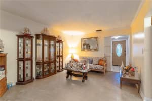 4611 W BAY COURT AVENUE, TAMPA, FL 33611 Sold 05/20/25
