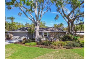 143 58TH AVENUE, ST PETERSBURG, FL 33705 Sold 05/22/25