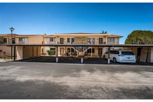 9980 Eagles Point Cir #1, PORT RICHEY
