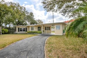 2413 BAYWOOD DRIVE, DUNEDIN, FL 34698 Sold 03/24/25