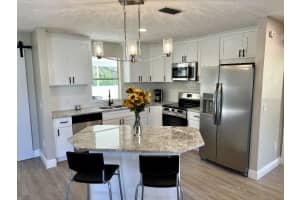 620 SAN PEDRO DRIVE, LADY LAKE, FL 32159 Sold 05/09/25
