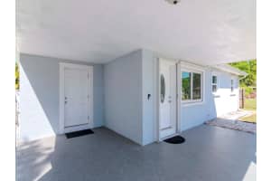1735 COMANCHE AVENUE, TAMPA, FL 33603 Sold 04/28/25