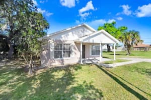 451 MONTANA AVENUE, LAKELAND, FL 33815 Sold 04/25/25