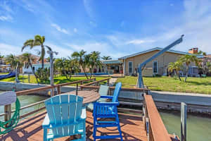 11674 GROVE STREET, SEMINOLE, FL 33772 Sold 05/08/25