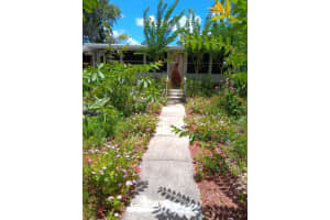 109 FERN DRIVE, DEBARY, FL 32713 - MLS#MFRTB8363913