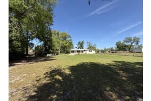 9526 EASTFIELD ROAD, THONOTOSASSA, FL 33592 Sold 04/15/25