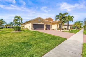 5073 STONE HARBOR CIRCLE, WIMAUMA, FL 33598 - MLS#MFRTB8363958