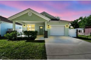 4036 56th Ave N, ST PETERSBURG