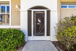 1922 SIFIELD GREENS WAY, SUN CITY CENTER, FL 33573 Sold 07/08/25