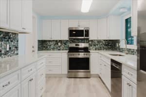 4889 SHELL STREAM BLVD, NEW PORT RICHEY, FL 34652 Sold 05/27/25