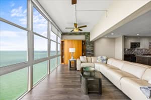 7200 SUNSHINE SKYWAY LANE, ST PETERSBURG, FL 33711 - MLS#MFRTB8364228