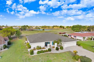 303 CRANSTON PLACE, SUN CITY CENTER, FL 33573 Sold 07/03/25