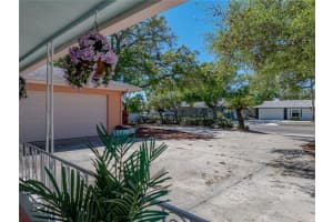 1763 BAYSHORE BOULEVARD, DUNEDIN, FL 34698 Sold 04/25/25