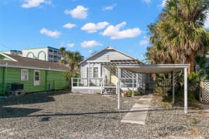 12404 Sunshine Ln, TREASURE ISLAND