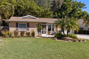 14 CYPRESS DRIVE, PALM HARBOR, FL 34684 Sold 04/30/25