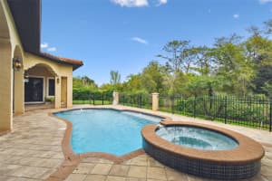 17005 MADRES DE AVILA, TAMPA, FL 33613 - MLS#MFRTB8364392