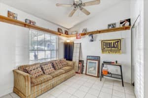 4524 OAK ARBOR CIRCLE, ORLANDO, FL 32802 Sold 07/18/25