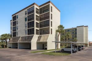 9860 62ND TERRACE, ST PETERSBURG, FL 33708 Sold 08/05/25