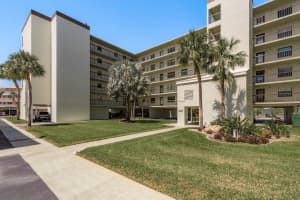 9860 62ND TERRACE, ST PETERSBURG, FL 33708 Sold 08/05/25