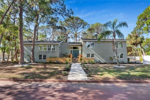1320 Coral Way S, ST PETERSBURG
