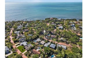 1320 CORAL WAY, ST PETERSBURG, FL 33705 - MLS#MFRTB8364511