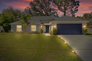 8285 KINGSDALE STREET, SPRING HILL, FL 34608 Sold 05/08/25