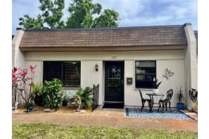 2977 MISSION DRIVE, CLEARWATER, FL 33759 Sold 04/25/25