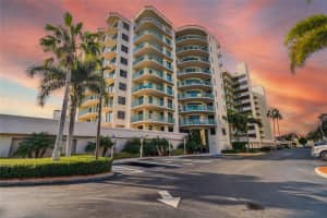 670 ISLAND WAY, CLEARWATER BEACH, FL 33767 Sold 05/02/25