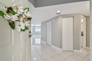 670 ISLAND WAY, CLEARWATER BEACH, FL 33767 Sold 05/02/25