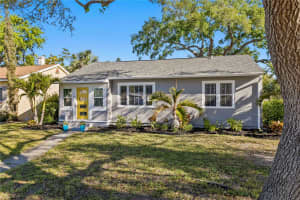 145 38TH AVENUE, ST PETERSBURG, FL 33704 - MLS#MFRTB8364666