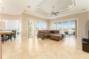819 BIRDIE WAY, APOLLO BEACH, FL 33572 Sold 07/01/25