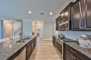 10072 SAGE CREEK DRIVE, SUN CITY CENTER, FL 33573 - MLS#MFRTB8364738