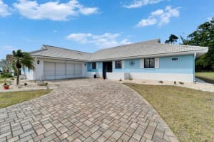 1929 New Bedford Dr, SUN CITY CENTER